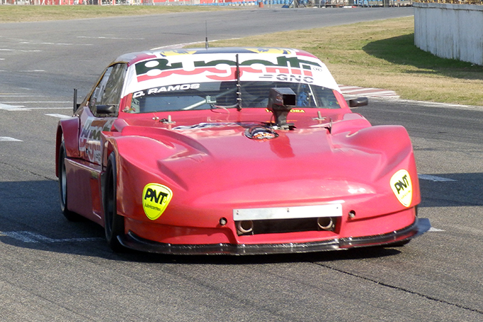 Carlos Pérez se quedó con lo mejor entre los invitados con la Chevy de Ramos.